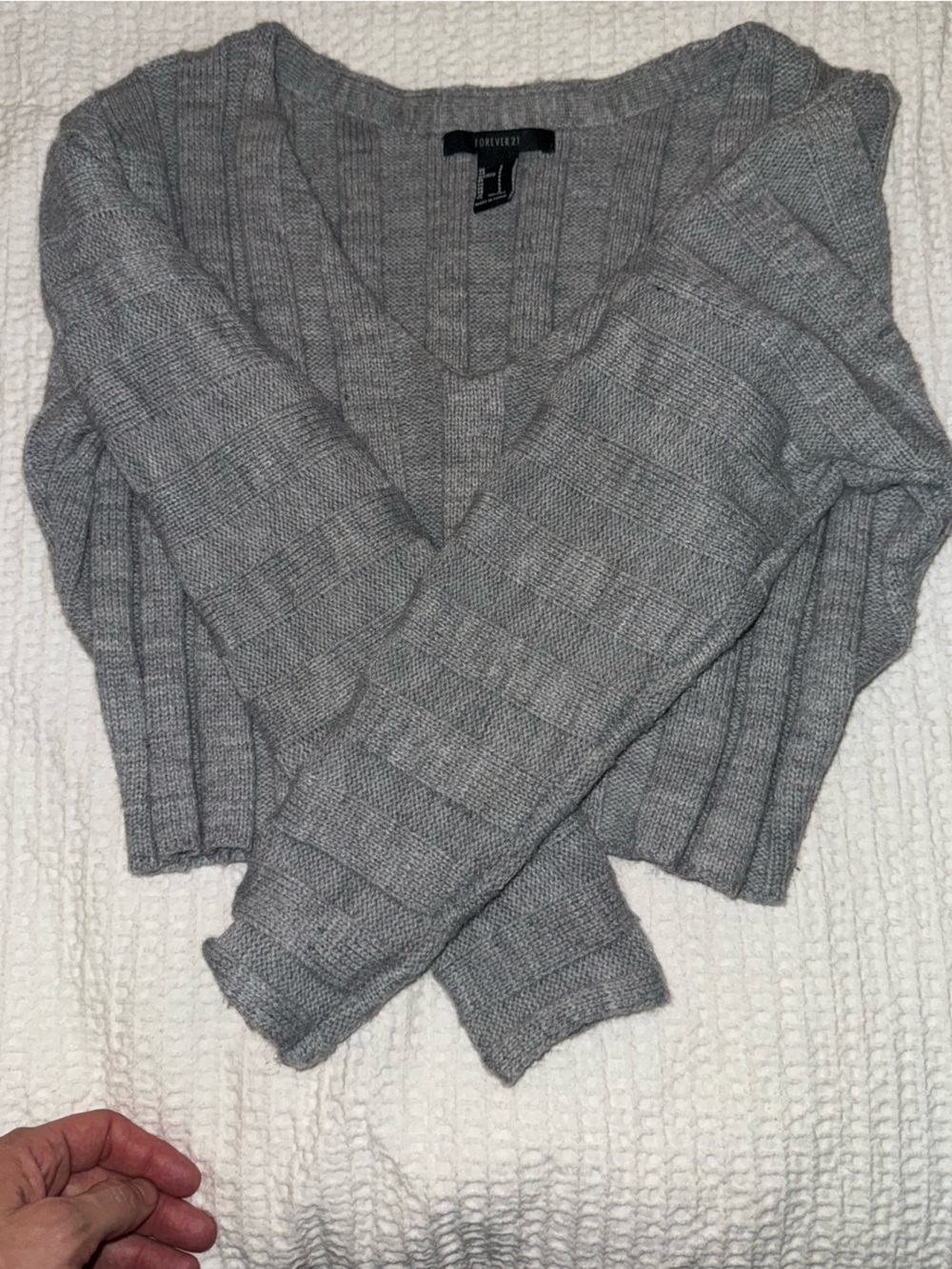 Forever 21 Gray Ribbed Knit Cropped Sweater | Small